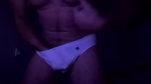 Snapshot of gay_pole chatting on November 2, 5:10 am gay_pole online show from November 2, 5:10 am