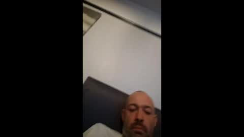 Snapshot of gazg1984 chatting on April 16, 7:03 pm gazg1984 online show from April 16, 7:03 pm