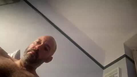 Snapshot of gazg1984 chatting on July 10, 1:32 am gazg1984 online show from July 10, 1:32 am