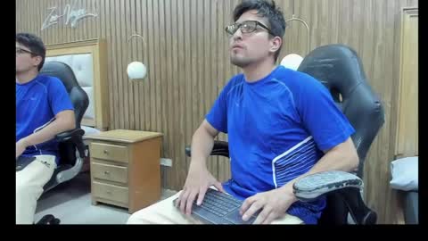 Snapshot of gean_mclovin chatting on April 26, 6:49 pm Gean Mclovin online show from April 26, 6:49 pm