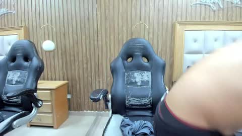 Snapshot of gean_mclovin chatting on May 11, 7:22 pm Gean Mclovin online show from May 11, 7:22 pm