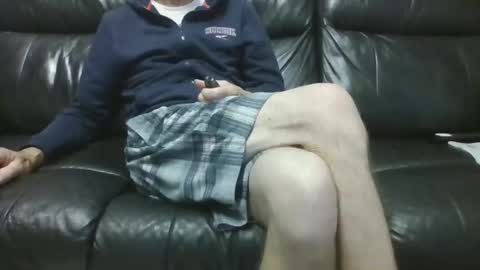 Snapshot of geeezer64 chatting on October 22, 10:20 pm geeezer64 online show from October 22, 10:20 pm