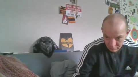Snapshot of geelock chatting on February 10, 11:03 am geelock online show from February 10, 11:03 am