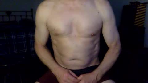 Snapshot of geetarluvver chatting on February 16, 1:58 am geetarluvver online show from February 16, 1:58 am