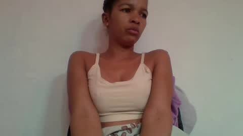 Snapshot of gelmene chatting on June 29, 4:08 am gelmene online show from June 29, 4:08 am