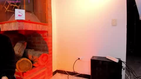 Snapshot of gemma_saenz chatting on February 26, 12:59 pm gemma_saenz online show from February 26, 12:59 pm