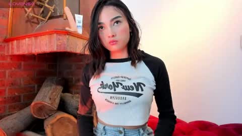 Snapshot of gemma_saenz chatting on April 10, 9:30 pm gemma_saenz online show from April 10, 9:30 pm