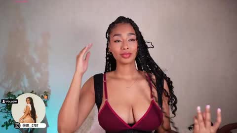 Snapshot of gemmacarter_ chatting on May 28, 9:23 pm online show from May 28, 9:23 pm