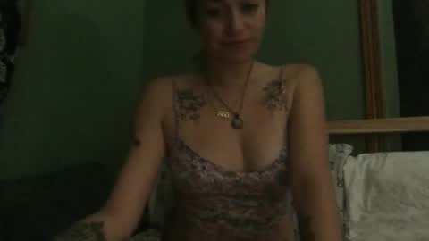 gemmyrosee online show from September 29, 8:08 am