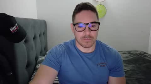 genesis_wb online show from February 24, 2:42 am