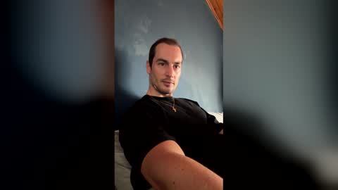 Snapshot of genraro69 chatting on May 16, 2:16 pm Genaro online show from May 16, 2:16 pm