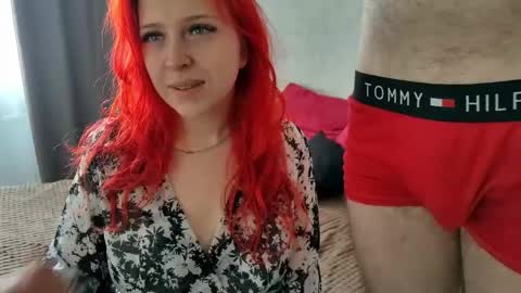 Snapshot of genrikhbecca chatting on April 22, 7:22 am GenrikhBecca online show from April 22, 7:22 am