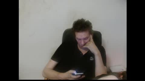 Toni online show from February 25, 7:01 pm