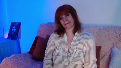 Snapshot of gentlemila chatting on March 3, 2:36 am gentlemila online show from March 3, 2:36 am