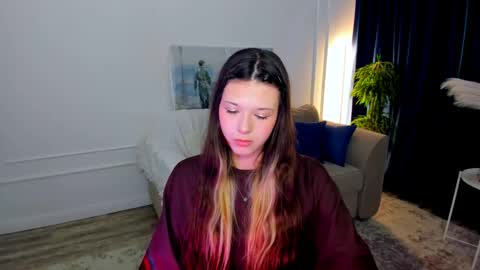 Alice online show from April 13, 11:37 am