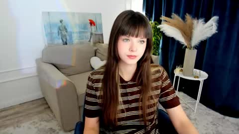 Alice online show from April 18, 4:38 am