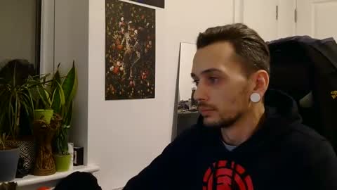 Snapshot of george71311 chatting on December 29, 6:38 pm George2323 online show from December 29, 6:38 pm