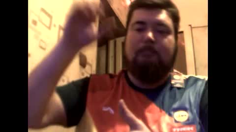 Snapshot of george84xxx chatting on April 23, 9:50 pm GeOOXXX online show from April 23, 9:50 pm