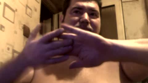 Snapshot of george84xxx chatting on July 22, 7:49 pm GeOOXXX online show from July 22, 7:49 pm