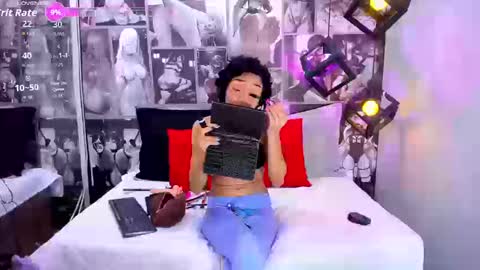 Snapshot of george_and_melody chatting on September 11, 1:55 pm MRS SALCHICHA AND BREAD online show from September 11, 1:55 pm