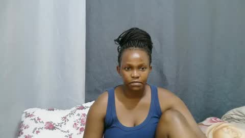 georgeous_kimberly online show from March 15, 7:03 am