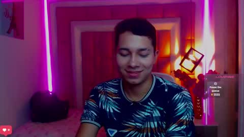 Snapshot of georgesmith_1 chatting on January 14, 4:04 am GEORGE online show from January 14, 4:04 am