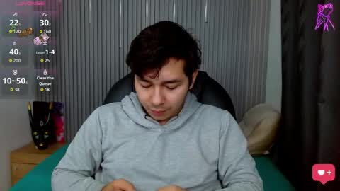Snapshot of georgesmith_1 chatting on May 10, 5:23 am GEORGE online show from May 10, 5:23 am