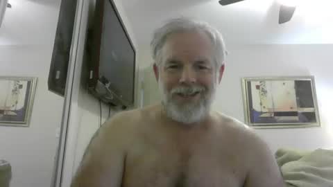 Snapshot of georgiagooner chatting on June 17, 1:19 am ProudGooner online show from June 17, 1:19 am
