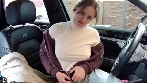 Snapshot of georgiapeachgirl chatting on April 21, 1:50 pm Melissa online show from April 21, 1:50 pm