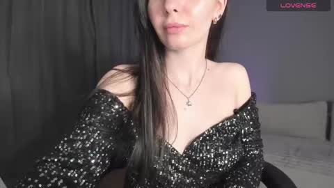 Snapshot of georginaroads chatting on February 7, 6:02 pm GeorginaRoads online show from February 7, 6:02 pm