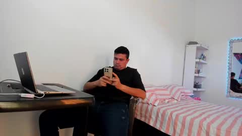 Snapshot of ger_sanm chatting on May 22, 7:08 pm Sanm online show from May 22, 7:08 pm
