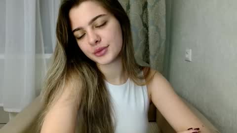 Snapshot of gerda_bloempje chatting on May 9, 5:07 pm Gerda online show from May 9, 5:07 pm