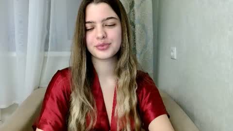 Snapshot of gerda_bloempje chatting on June 19, 9:51 pm Gerda online show from June 19, 9:51 pm