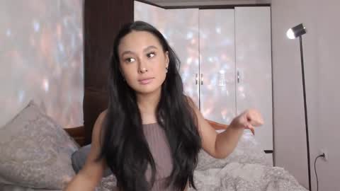 Snapshot of germiona_shine chatting on March 3, 2:47 am Germiona online show from March 3, 2:47 am