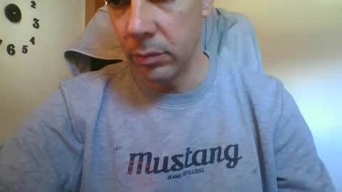 Snapshot of geronimo_2 chatting on December 24, 12:44 pm geronimo_2 online show from December 24, 12:44 pm