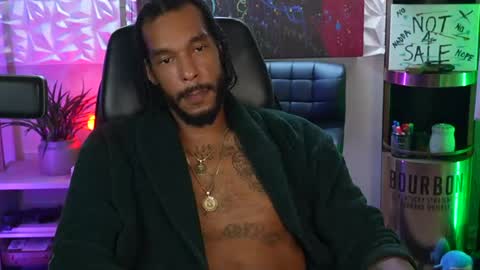 Snapshot of getemgod chatting on July 7, 4:04 am getemgod online show from July 7, 4:04 am