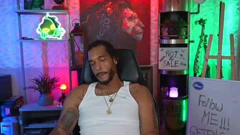 Snapshot of getemgod chatting on July 14, 10:21 am getemgod online show from July 14, 10:21 am