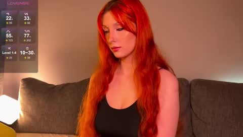 Snapshot of gethigh_ chatting on November 26, 9:27 pm Liz and Mark online show from November 26, 9:27 pm