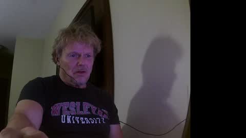 Snapshot of gethyn chatting on January 1, 7:09 am Gethyn online show from January 1, 7:09 am