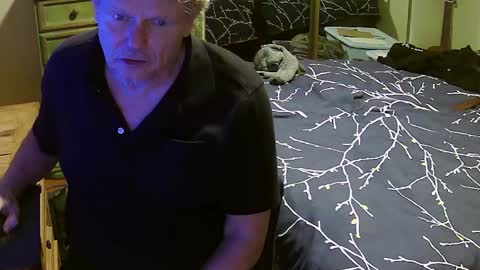 Snapshot of gethyn chatting on February 24, 4:38 am Gethyn online show from February 24, 4:38 am