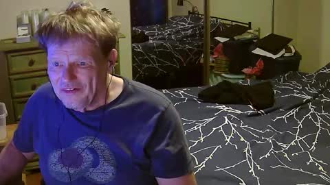 Snapshot of gethyn chatting on March 7, 9:40 am Gethyn online show from March 7, 9:40 am