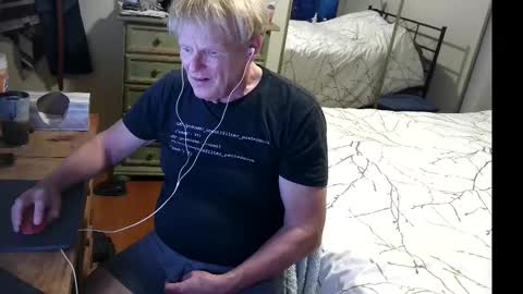 Snapshot of gethyn chatting on September 21, 9:00 am Gethyn online show from September 21, 9:00 am