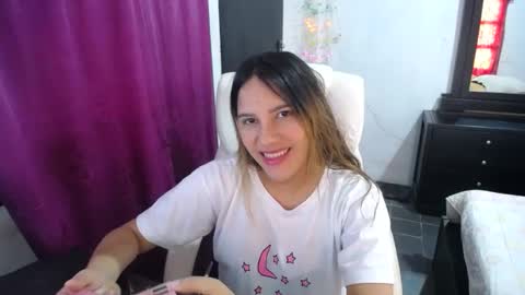 ggemas online show from October 12, 1:43 pm