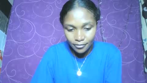 Snapshot of gggloria chatting on April 30, 6:20 am gggloria online show from April 30, 6:20 am