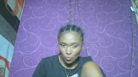 Snapshot of gggloria chatting on June 4, 2:45 pm gggloria online show from June 4, 2:45 pm
