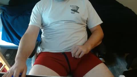 Snapshot of ggod894 chatting on June 2, 4:31 pm ggod online show from June 2, 4:31 pm