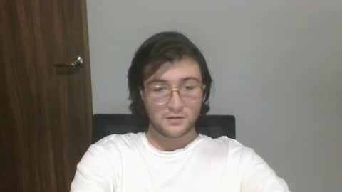 Snapshot of ghardh3 chatting on February 4, 11:38 pm ghardh3 online show from February 4, 11:38 pm