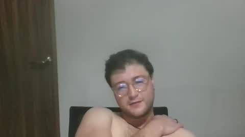 Snapshot of ghardh3 chatting on February 17, 12:29 am ghardh3 online show from February 17, 12:29 am