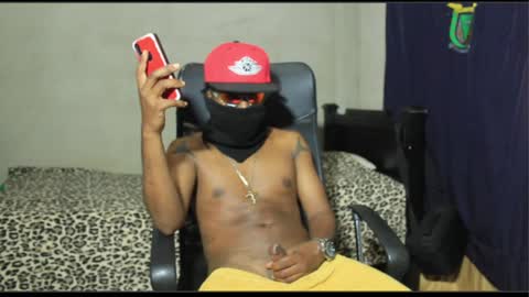 Snapshot of ghettolife2020 chatting on January 20, 3:07 pm ghettolife2020 online show from January 20, 3:07 pm