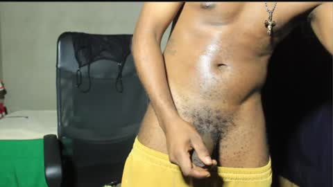 Snapshot of ghettolife2020 chatting on February 27, 5:15 pm ghettolife2020 online show from February 27, 5:15 pm